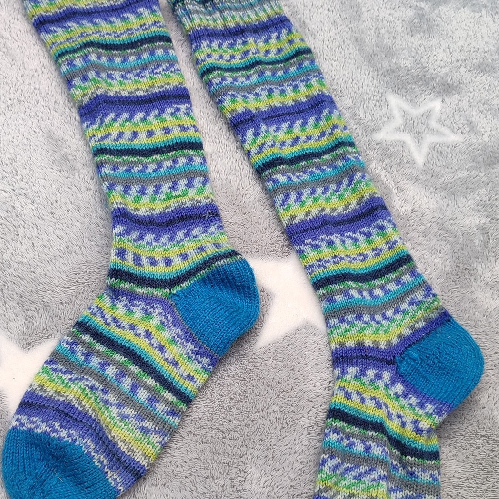 chaussette tricoté par christine dauzere